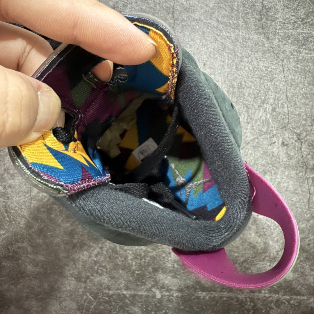 图片[6]-【原厂版本】 Air Jordan AJ6 Retro \”bordeaux\” 灰黑紫 酒红波尔多 CT8529-063 原楦原纸板 正品既视感十足‼️ 采购原厂皮料 到手可放心比对原鞋 上脚百分百充当正品驾驭 真正原装公司级完美鞋型 一切细节实拍所见所得！纸板中底、钢印 完美版型 一应俱全外贸专供 发国外寄售可稳妥充正操作 尺码：40 40.5 41 42 42.5 43 44 44.5 45 46 47.5-选品中心