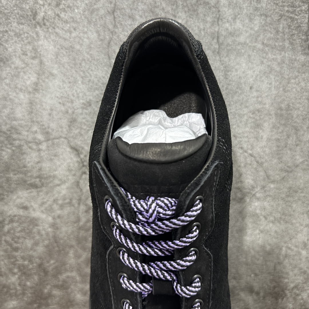 图片[8]-【莞产渠道】TEARS.RIP联名Tres Bien小众德训鞋男士户外休闲鞋露营旅行徒步鞋 来自瑞典的复合式选品店 TRÈS BIEN 今番正式推出名为「TRÈS BIEN EVERYWEAR」的系列，旨在提供消费者一个适合任何场合的衣柜，其中即包括携手义大利制鞋厂牌 Diemme 合作的全新联名鞋履。 该款以 Diemme Modiva Suede Hiker 为基础，专注于时尚外观、耐用实穿性进行改造，采用绒面革鞋面搭配全皮衬里，而活泼的对比元素、撞色效果更为设计亮点，包括突出的鞋舌网眼布料、粉色橡胶鞋头、后跟加固配置等，最后搭载 Vibram® 外底完善优秀抓地力 尺码：39-45-选品中心