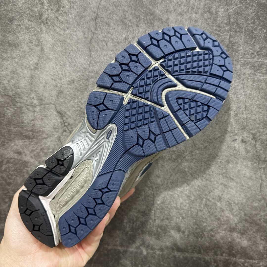 图片[9]-【Mok版】New Balance NB2002R系列 ML2002RA 独家私模 官方99%复刻 6层组合大底 原楦、原纸板、独家私模组合底.abzorb搭配ndurance橡胶大底，还原原版耐磨性、抓地力、弹性和缓震性能 后续新配色陆续出货 长期供应 经历几个月改版.调整.极致还原出货 2025新版鞋型 拒绝杀猪 欢迎对比市面各种虚高版本 尺码：36-47.5-选品中心