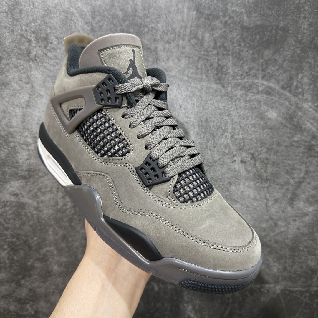 图片[3]-【GX版】Air Jordan 4 Retro \”Cave Stone\” AJ4 乔4摩卡 FV5029-200 全新批次 重点区分市面 唯一正确细节 后跟饰片中心位置有合模线 超弹硅胶材质 内层不织布补强 补强为硅胶提供更强耐久性 避免断裂 圈内最强四代 耗时半年巨作 全套原纸板楦头开发 原厂特供皮料加持 确保原汁原味 完美呈现四代版型 一比一鞋头弧度高度鞋身弧度 数据细节工艺流程均保持原鞋一致 原厂TPU网格鞋带扣 正确内里网布 菱角分明不变形无多余毛边 柔软性质感一致于原鞋 市场唯一原厂鞋扣模具 背面可见隐藏注塑口 原厂织唛标 原厂飞人电绣工艺 尾指中部跳三针 独家绑鞋带手法 印刷中底布 四线拉帮 米色美纹纸贴合固定 进口港宝加持 后跟自然饱满 全鞋荧光划线卡点 追求极致完美 每一双都是工艺品 多重QC质检 超越公司货的品控标准 实实在在的免检产品 尺码：40 40.5 41 42 42.5 43 44 44.5 45 45.5 46 47.5 48.5-选品中心