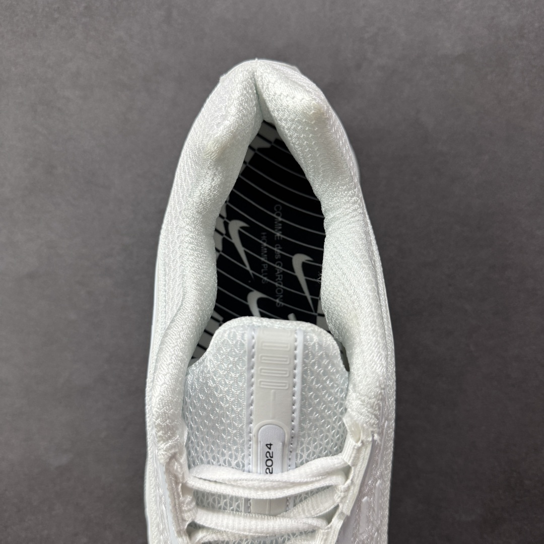 图片[7]-【外贸版】NiKe Air Max TL 2.5 耐克全掌气垫 减震 耐磨 休闲跑步鞋FZ4110-018 外贸工厂出品 整体细节版型做的OK 清洁度很高 外贸爆款 这两年复古风格鞋款在街头出镜率不低，再加上侃爷上脚带节奏，让 Air Max TL 2.5 又火了一把，Air Max TL 2.5复刻自经典 Air Max TL 系列，保留了 2000 年代初的设计精髓，同时融入现代细节，兼具复古与潮流气息，以 Air Max 97 为灵感设计 搭配全掌式 Max Air 气垫提供卓越的缓震性能，长时间穿着时脚感柔软，适合日常通勤或休闲活动。鞋垫与中底结合良好，支撑性佳，减轻脚部疲劳，无论是步行还是站立都能保持舒适 尺码：36-45没半码-选品中心