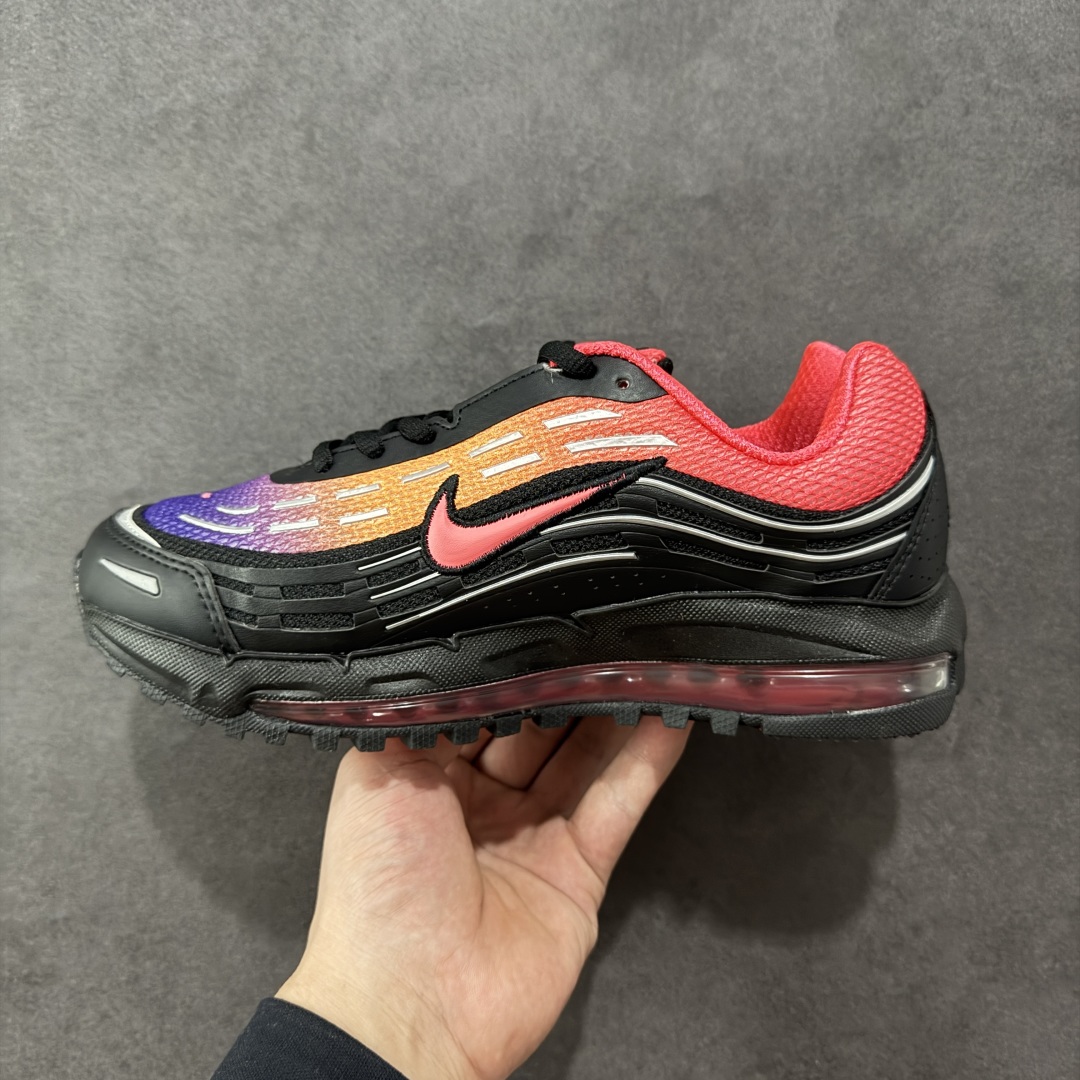 图片[2]-【外贸版】NiKe Air Max TL 2.5 耐克全掌气垫 减震 耐磨 休闲跑步鞋FZ4110-007 外贸工厂出品 整体细节版型做的OK 清洁度很高 外贸爆款 这两年复古风格鞋款在街头出镜率不低，再加上侃爷上脚带节奏，让 Air Max TL 2.5 又火了一把，Air Max TL 2.5复刻自经典 Air Max TL 系列，保留了 2000 年代初的设计精髓，同时融入现代细节，兼具复古与潮流气息，以 Air Max 97 为灵感设计 搭配全掌式 Max Air 气垫提供卓越的缓震性能，长时间穿着时脚感柔软，适合日常通勤或休闲活动。鞋垫与中底结合良好，支撑性佳，减轻脚部疲劳，无论是步行还是站立都能保持舒适 尺码：36-45没半码-选品中心