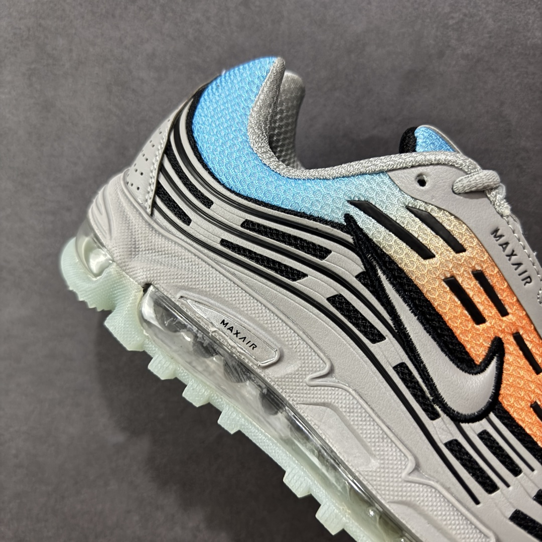 图片[6]-【外贸版】NiKe Air Max TL 2.5 耐克全掌气垫 减震 耐磨 休闲跑步鞋FZ4110-006 外贸工厂出品 整体细节版型做的OK 清洁度很高 外贸爆款 这两年复古风格鞋款在街头出镜率不低，再加上侃爷上脚带节奏，让 Air Max TL 2.5 又火了一把，Air Max TL 2.5复刻自经典 Air Max TL 系列，保留了 2000 年代初的设计精髓，同时融入现代细节，兼具复古与潮流气息，以 Air Max 97 为灵感设计 搭配全掌式 Max Air 气垫提供卓越的缓震性能，长时间穿着时脚感柔软，适合日常通勤或休闲活动。鞋垫与中底结合良好，支撑性佳，减轻脚部疲劳，无论是步行还是站立都能保持舒适 尺码：36-45没半码-选品中心