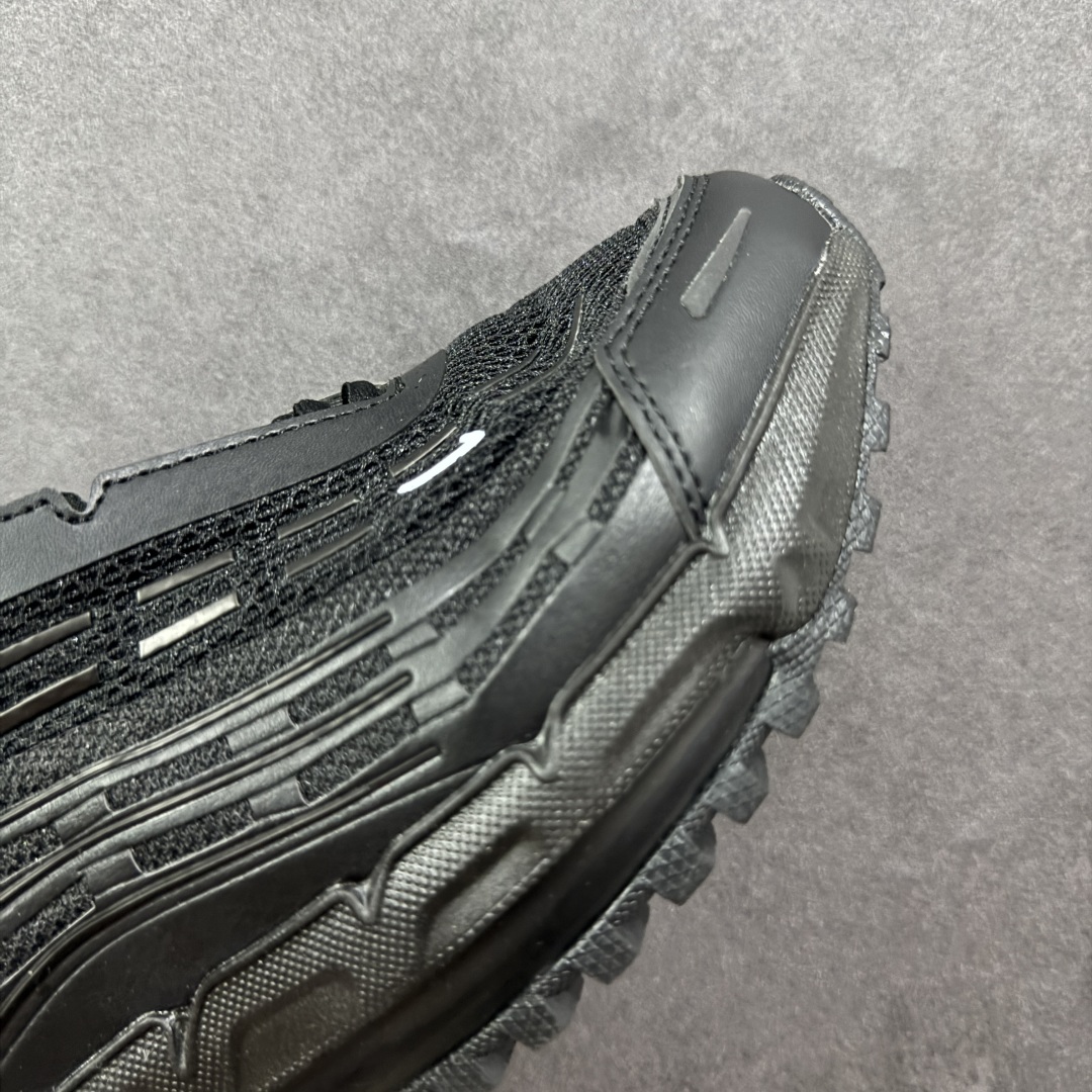 图片[5]-【外贸版】NiKe Air Max TL 2.5 耐克全掌气垫 减震 耐磨 休闲跑步鞋FZ4110-001 外贸工厂出品 整体细节版型做的OK 清洁度很高 外贸爆款 这两年复古风格鞋款在街头出镜率不低，再加上侃爷上脚带节奏，让 Air Max TL 2.5 又火了一把，Air Max TL 2.5复刻自经典 Air Max TL 系列，保留了 2000 年代初的设计精髓，同时融入现代细节，兼具复古与潮流气息，以 Air Max 97 为灵感设计 搭配全掌式 Max Air 气垫提供卓越的缓震性能，长时间穿着时脚感柔软，适合日常通勤或休闲活动。鞋垫与中底结合良好，支撑性佳，减轻脚部疲劳，无论是步行还是站立都能保持舒适 尺码：36-45没半码-选品中心