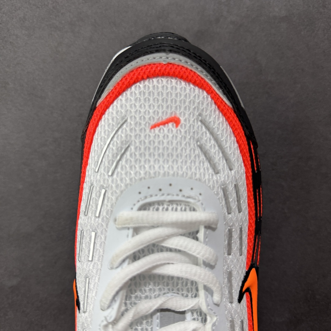 图片[8]-【外贸版】NiKe Air Max TL 2.5 耐克全掌气垫 减震 耐磨 休闲跑步鞋FZ4110-001 外贸工厂出品 整体细节版型做的OK 清洁度很高 外贸爆款 这两年复古风格鞋款在街头出镜率不低，再加上侃爷上脚带节奏，让 Air Max TL 2.5 又火了一把，Air Max TL 2.5复刻自经典 Air Max TL 系列，保留了 2000 年代初的设计精髓，同时融入现代细节，兼具复古与潮流气息，以 Air Max 97 为灵感设计 搭配全掌式 Max Air 气垫提供卓越的缓震性能，长时间穿着时脚感柔软，适合日常通勤或休闲活动。鞋垫与中底结合良好，支撑性佳，减轻脚部疲劳，无论是步行还是站立都能保持舒适 尺码：36-45没半码-选品中心