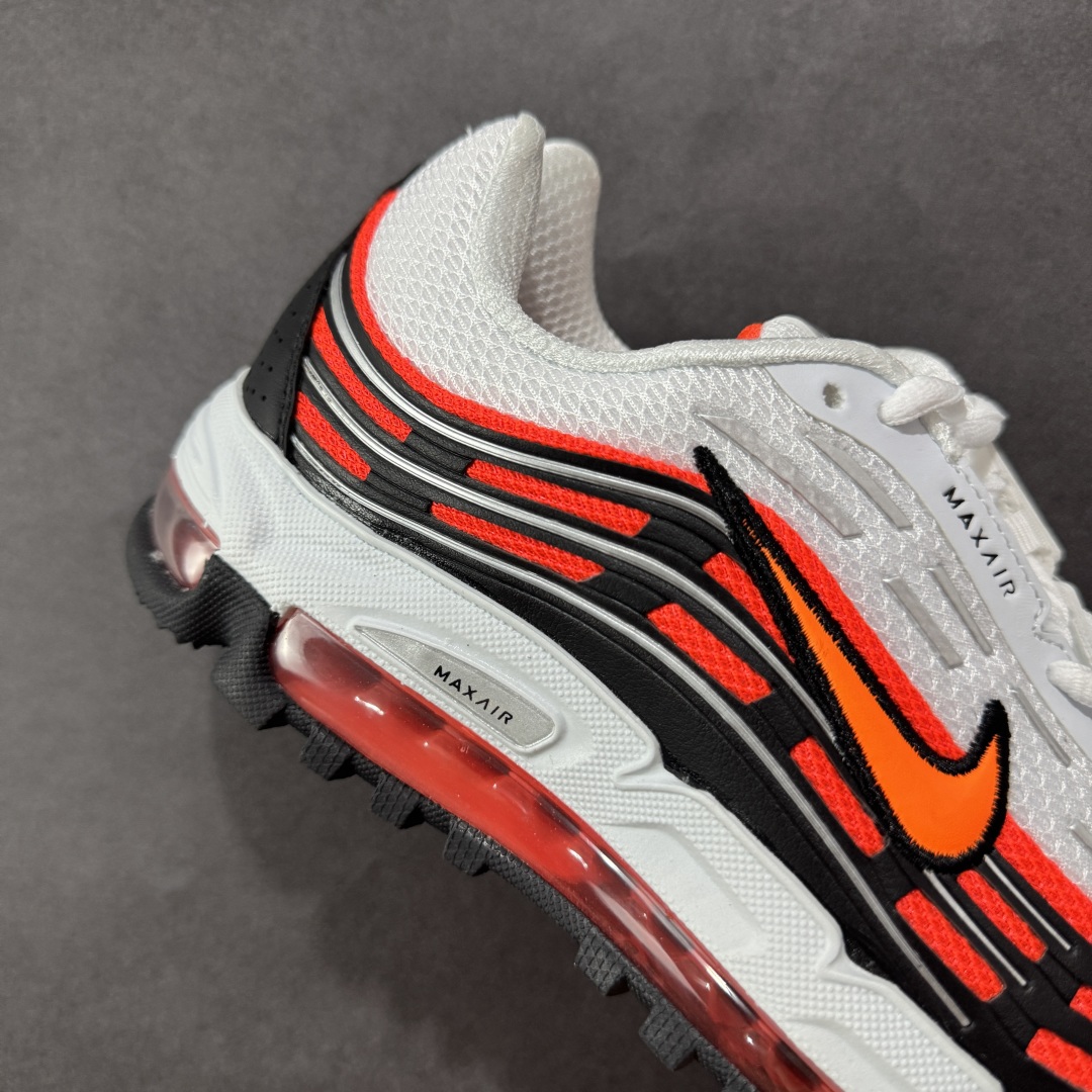 图片[6]-【外贸版】NiKe Air Max TL 2.5 耐克全掌气垫 减震 耐磨 休闲跑步鞋FZ4110-001 外贸工厂出品 整体细节版型做的OK 清洁度很高 外贸爆款 这两年复古风格鞋款在街头出镜率不低，再加上侃爷上脚带节奏，让 Air Max TL 2.5 又火了一把，Air Max TL 2.5复刻自经典 Air Max TL 系列，保留了 2000 年代初的设计精髓，同时融入现代细节，兼具复古与潮流气息，以 Air Max 97 为灵感设计 搭配全掌式 Max Air 气垫提供卓越的缓震性能，长时间穿着时脚感柔软，适合日常通勤或休闲活动。鞋垫与中底结合良好，支撑性佳，减轻脚部疲劳，无论是步行还是站立都能保持舒适 尺码：36-45没半码-选品中心