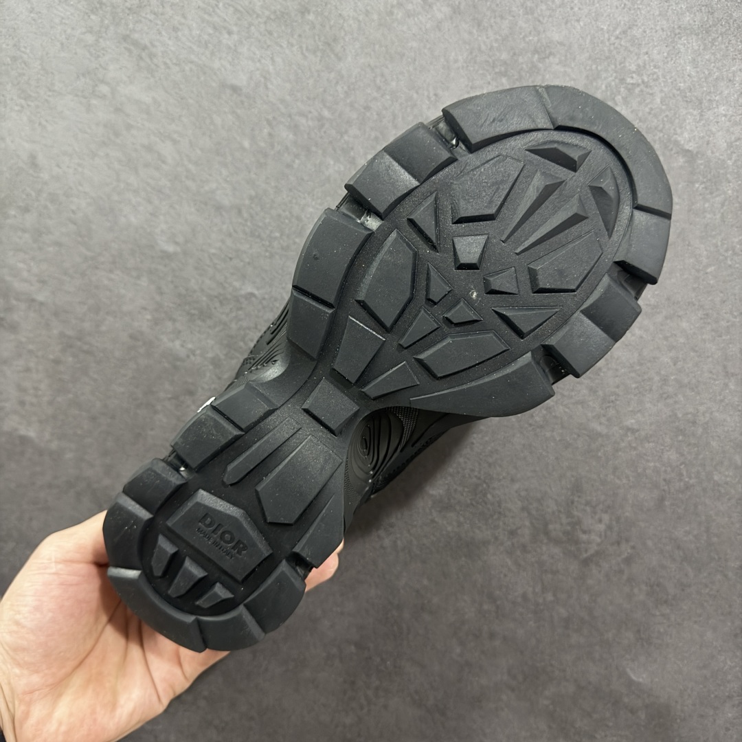 图片[9]-【广东纯原版】DIOR迪奥CD1低帮运动休闲鞋。鞋舌饰以“DIOR”标志，搭配轻盈的橡胶鞋底。鞋面采用透气网面，夏季必备单品 可与各式休闲或运动单品随心搭配。 尺码：40，41，42，43，44，45 男款，运动鞋码！-选品中心