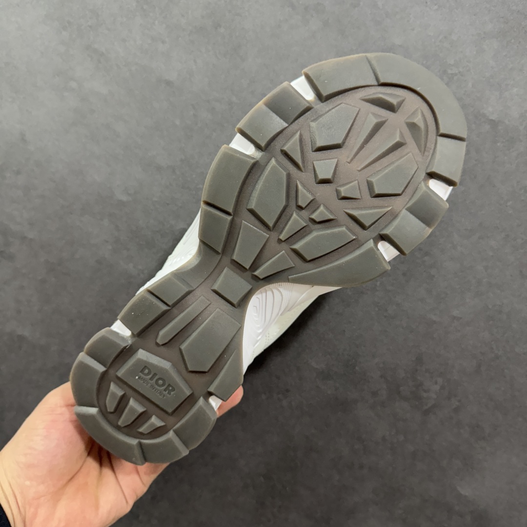 图片[9]-【广东纯原版】DIOR迪奥CD1低帮运动休闲鞋。鞋舌饰以“DIOR”标志，搭配轻盈的橡胶鞋底。鞋面采用透气网面，夏季必备单品 可与各式休闲或运动单品随心搭配。 尺码：40，41，42，43，44，45 男款，运动鞋码！-选品中心