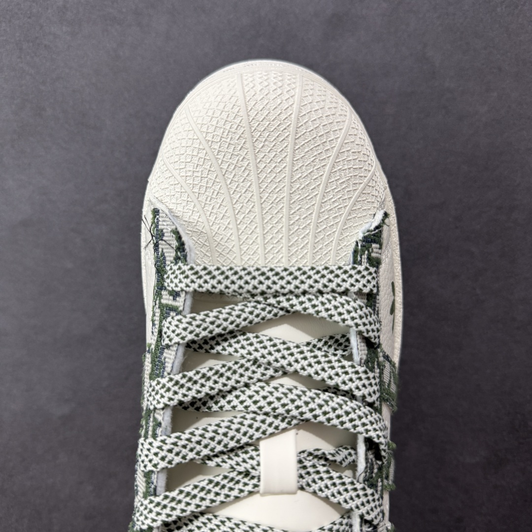 图片[8]-【定制版】AD Originals Superstar x DIOR 白绿 采用全新头层拼接皮革材质 后跟采用特色3D立体印字 渠道正品订单 诠释市场最高工艺水平 全鞋进口头层皮料打造 区别市面普通真标版本，进出专柜无压力 货号：XS0013 尺码：36-45-选品中心