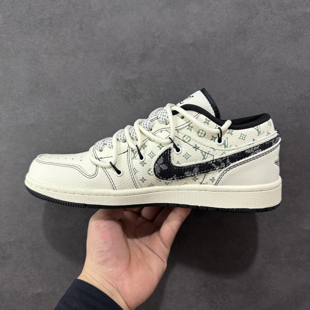 图片[2]-【定制版】Air Jordan 1 Low AJ1 乔1 LV联名 黑布勾抽绳 高端定制 低帮复古篮球鞋 YX5066-356  #定制鞋盒 大厂纯原品质出货 超高清洁度 皮料切割干净无任何毛边 细节完美   尺码：36 36.5 37.5 38 38.5 39 40 40.5 41 42 42.5 43 44 44.5 45-选品中心