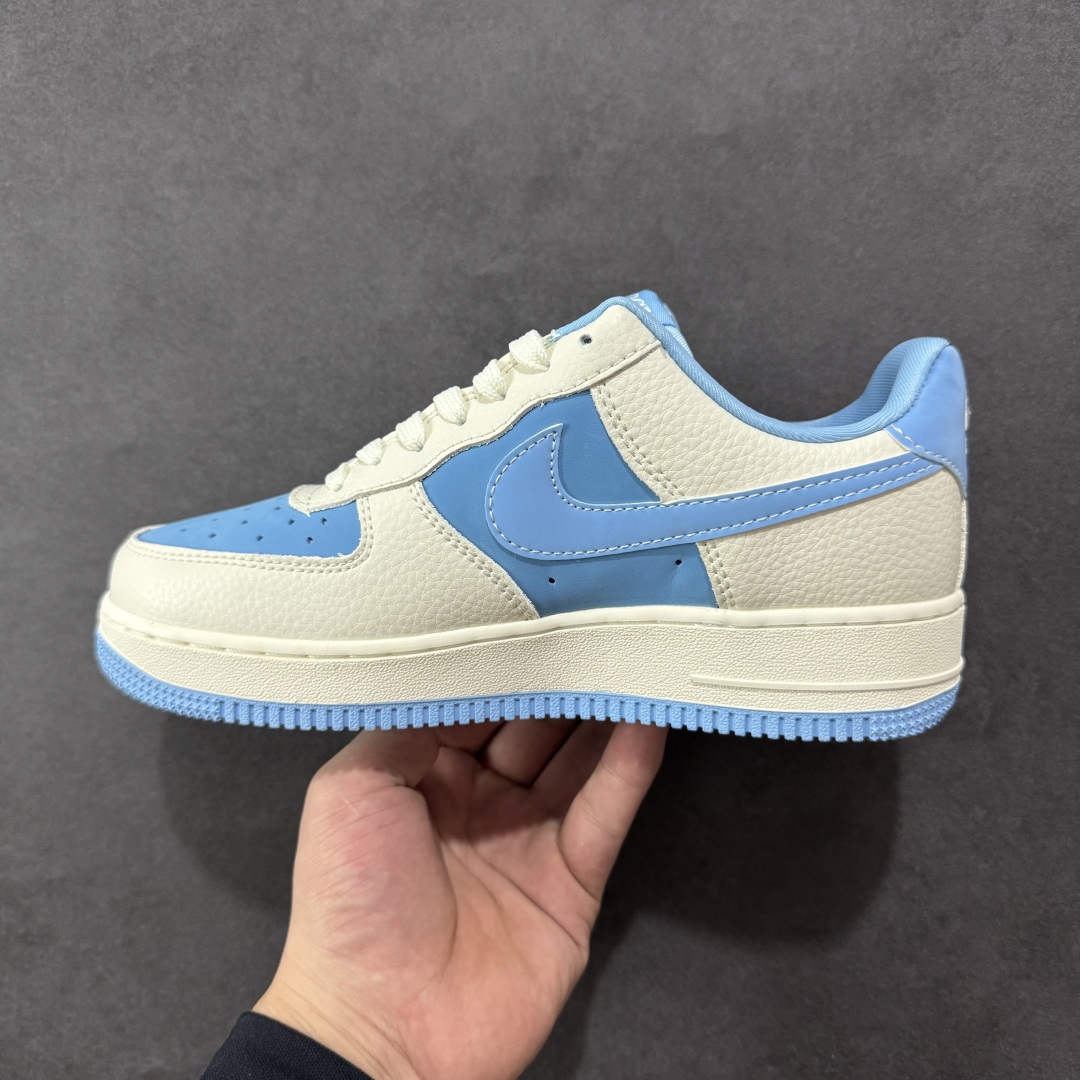 图片[2]-【定制版】Nike Air Force 1 Low 07 x GUCCI 白蓝小钩 原楦头原纸板 打造纯正低帮空军版型 专注外贸渠道 全掌内置蜂窝气垫 原盒配件 原厂中底钢印、拉帮完美 货号：DF0188 067 尺码：36 36.5 37.5 38 38.5 39 40 40.5 41 42 42.5 43 44 44.5 45-选品中心