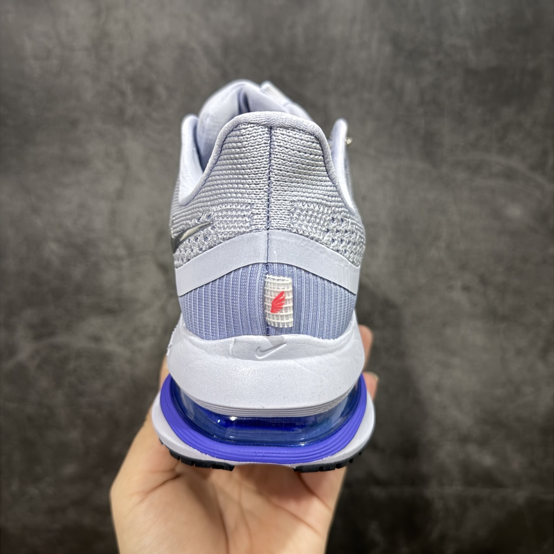 图片[4]-【H11纯原】Nike Pegasus Premium Airscape 舒适百搭减震防滑耐磨透气 低帮跑步鞋     低帮跑步鞋 浅紫配色，简约又不失活力，上脚超吸睛。  它不仅颜值高，性能更是一绝！  全掌气垫科技，减震防滑超耐磨，每一步都能感受到强劲回弹，给双脚舒适支撑。  透气鞋面，跑步时双脚也能自由呼吸。    #独家原包 原底原料 开模打造  #原厂鞋标 高精密准度  #原楦原纸板开发 匹配原版98%以上  #后跟弧度 正确呈现  #原厂皮料 质感无敌  #皮料切割干净 无任何毛边 清洁度细节完美    货号：HQ2592-004    尺码：36 36.5 37.5 38 38.5 39 40 40.5 41 42 42.5 43 44 45 46-选品中心