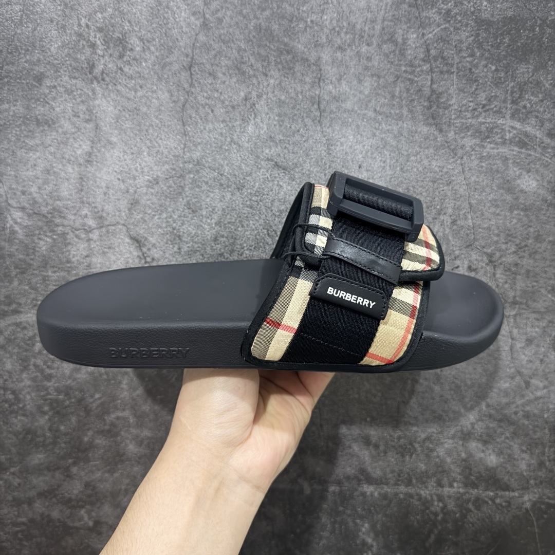 【莞顶纯原】Burberry博柏利 Vintage BBR 格纹搭扣束带一字拖鞋 男款 米色
今年