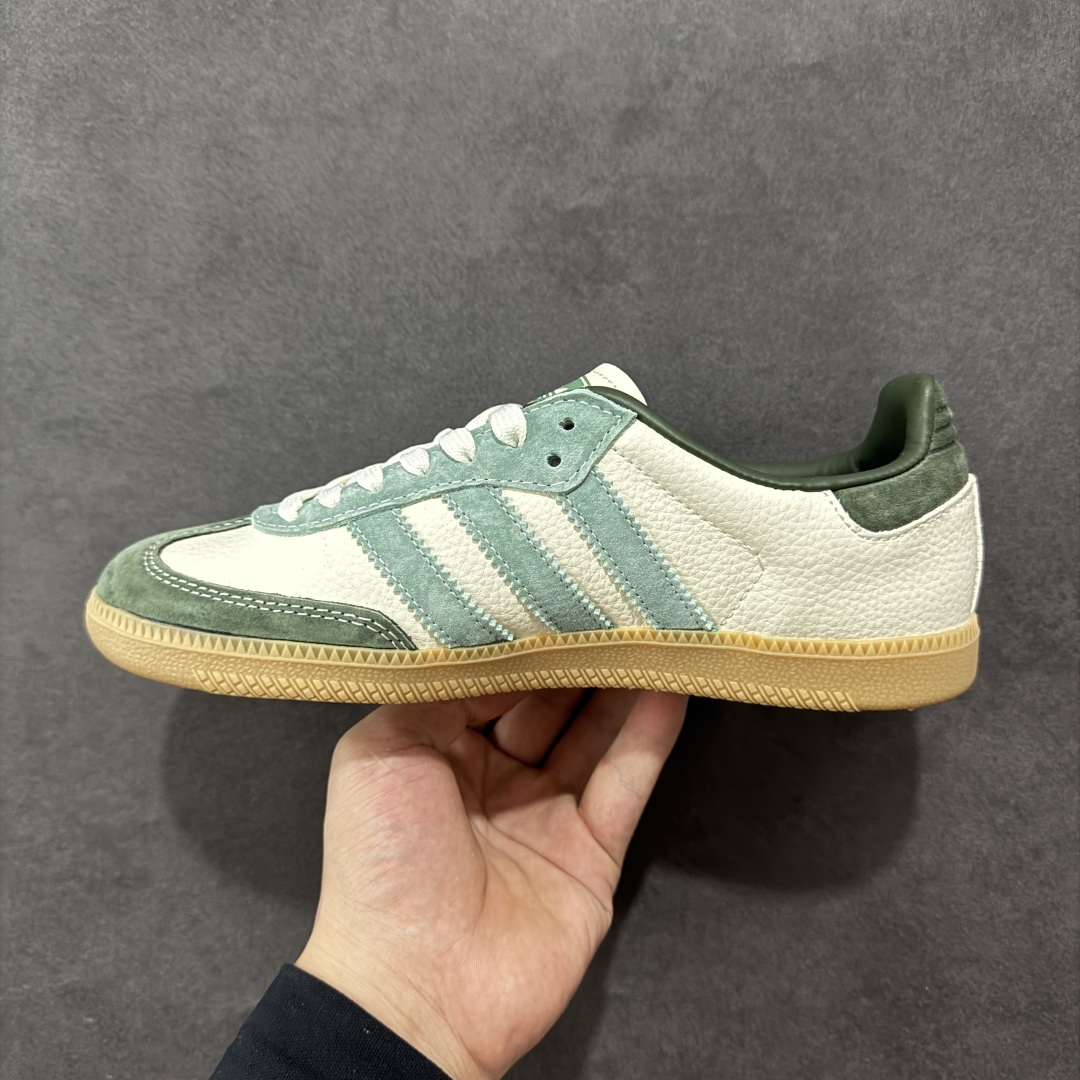 图片[2]-【定制版】adidas originals Samba OG x GUCCI 白绿 桑巴舞系列复古经典轻便板鞋 此款以简约大方的造型设计 给人以随性休闲的时尚格调 穿着舒适轻便，运动灵活自如 满足日常个性穿搭 货号：DX0001 尺码：36 36.5 37 38 38.5 39 40 40.5 41 42 42.5 43 44 44.5 45-选品中心