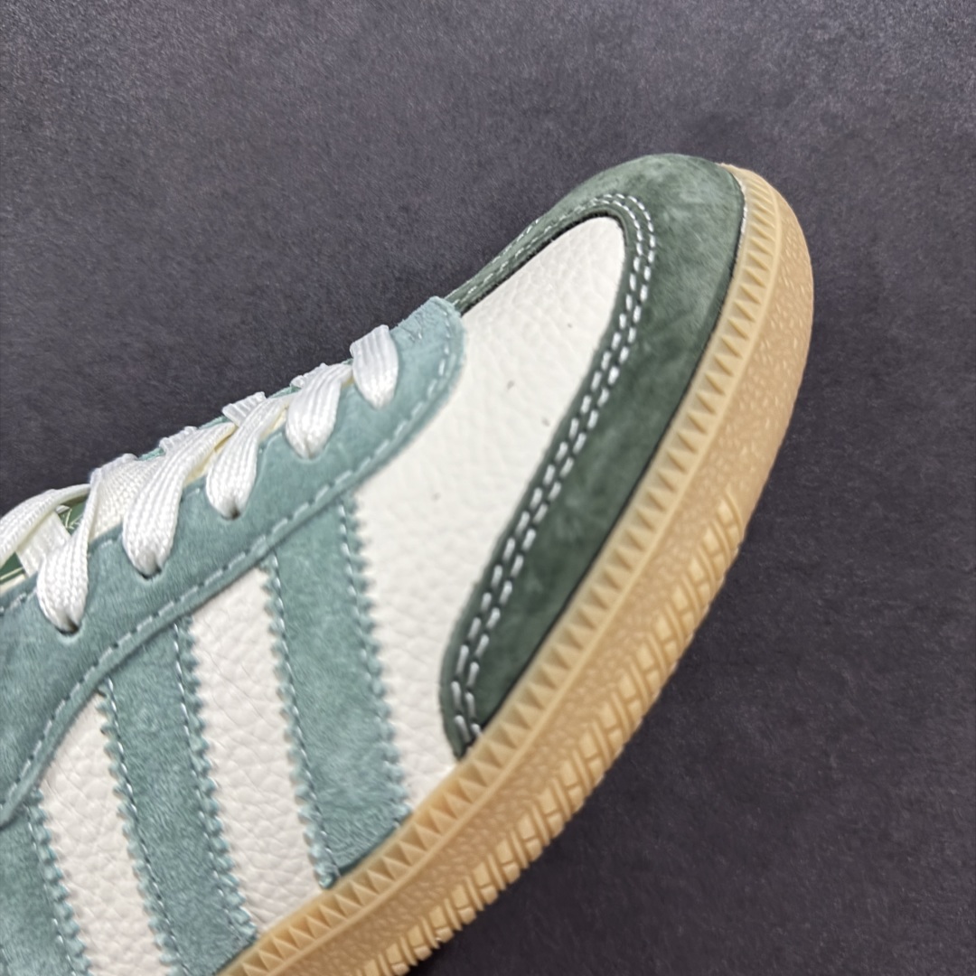 图片[5]-【定制版】adidas originals Samba OG x GUCCI 白绿 桑巴舞系列复古经典轻便板鞋 此款以简约大方的造型设计 给人以随性休闲的时尚格调 穿着舒适轻便，运动灵活自如 满足日常个性穿搭 货号：DX0001 尺码：36 36.5 37 38 38.5 39 40 40.5 41 42 42.5 43 44 44.5 45-选品中心