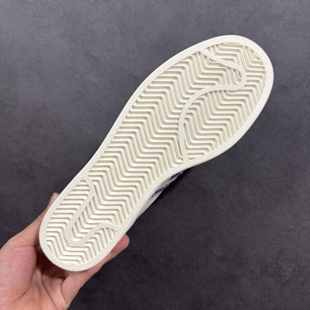 图片[9]-【定制版】Adidas Originals Superstar x Louis Vuitton 白蓝 低帮休闲运动板鞋 采用全新头层拼接皮革材质 后跟采用特色3D立体印字 渠道正品订单 诠释市场最高工艺水平 全鞋进口头层皮料打造 货号：AD8013 尺码：36-45半-选品中心