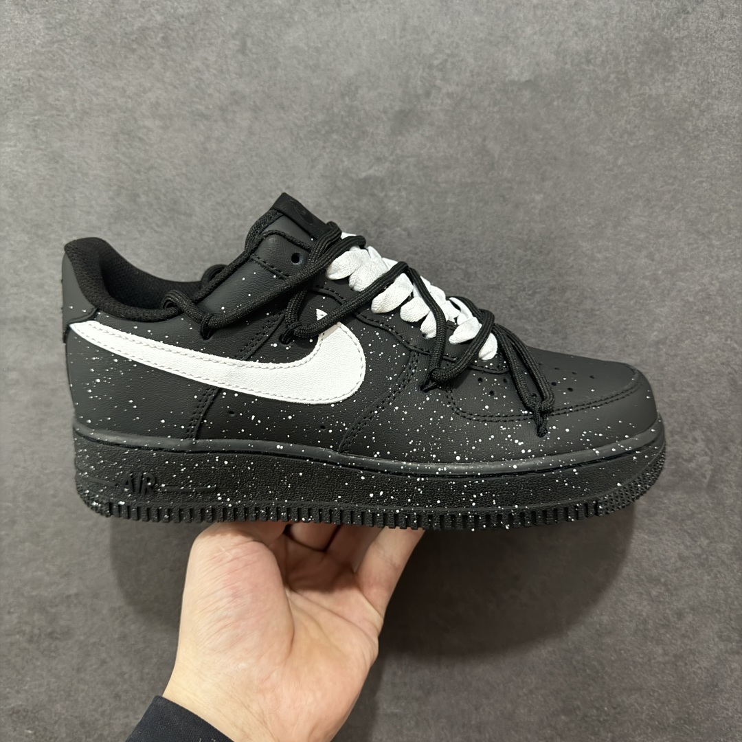 【定制版】Nike Air Force 1\'07 Low 白色满天星泼墨 空军一号低帮休闲板鞋 ZH0316-090  #定制皮料 原厂3D打印 定制鞋盒 原楦原纸板 纯正空军版型 内置全掌气垫  尺码:36 36.5 37.5 38 38.5 39 40 40.5 41 42 42.5 43 44 44.5 45-选品中心