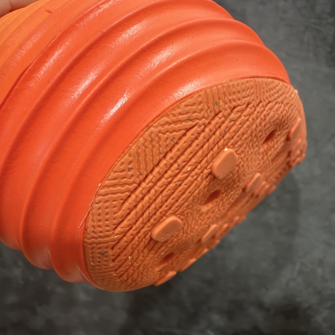  
【私人版本】Nike Reactx Rejuven 8 耐克新款夏季沙滩凉鞋拖鞋洞洞鞋  HV506