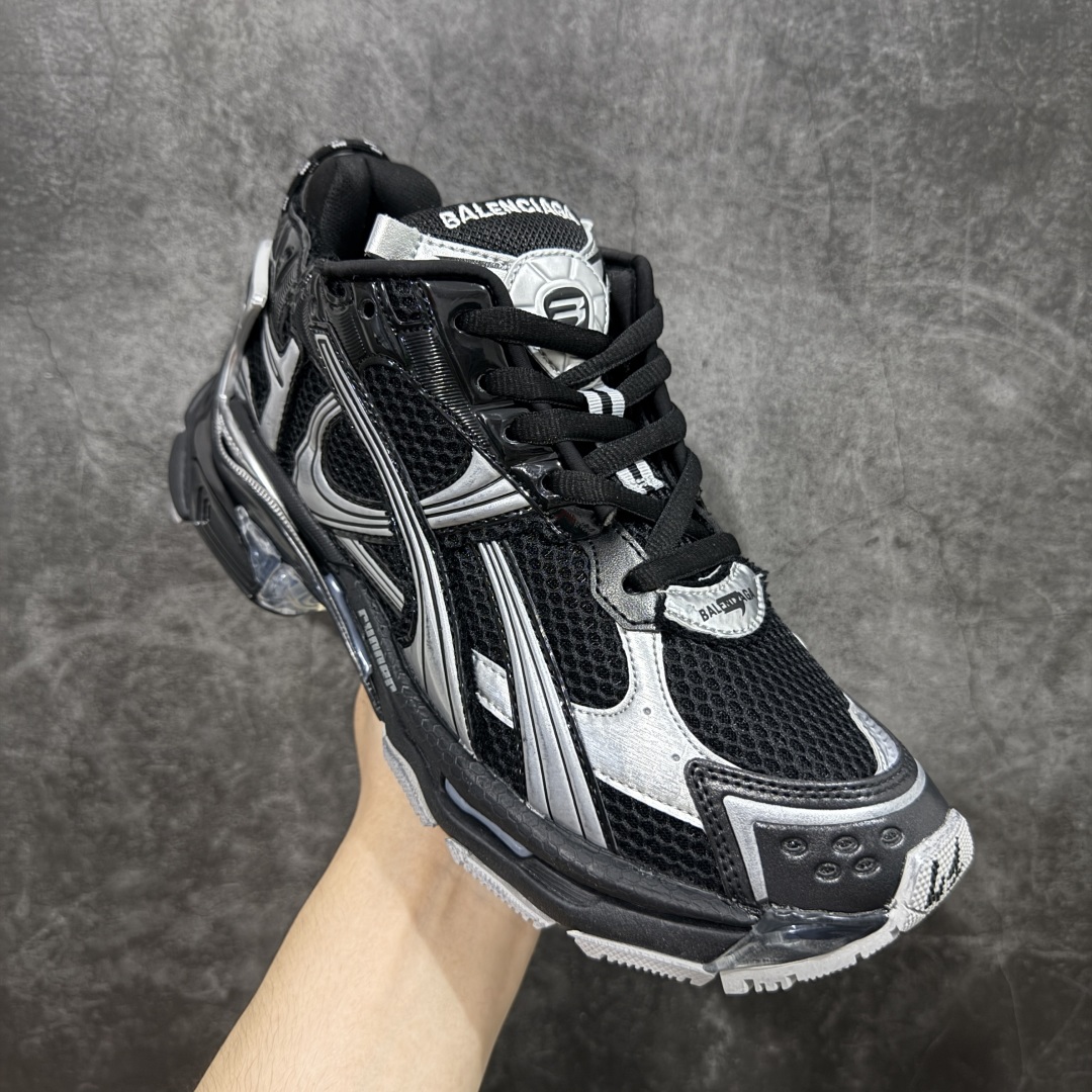 图片[3]-【纯原VG版本】Balenciaga Runner 巴黎世家7代 破坏风 手工做旧款复古老爹鞋 全新外贸版本 核心配合工厂优势供应 该款是通过溢胶 做旧 缝线等细节 展示了设计师 Demna的运动鞋风格 传递复古感 后侧板 翘起的鞋头 展示了 Demna 在结构上的未来构想 尺码：35 36 37 38 39 40 41 42 43 44 45 46-选品中心