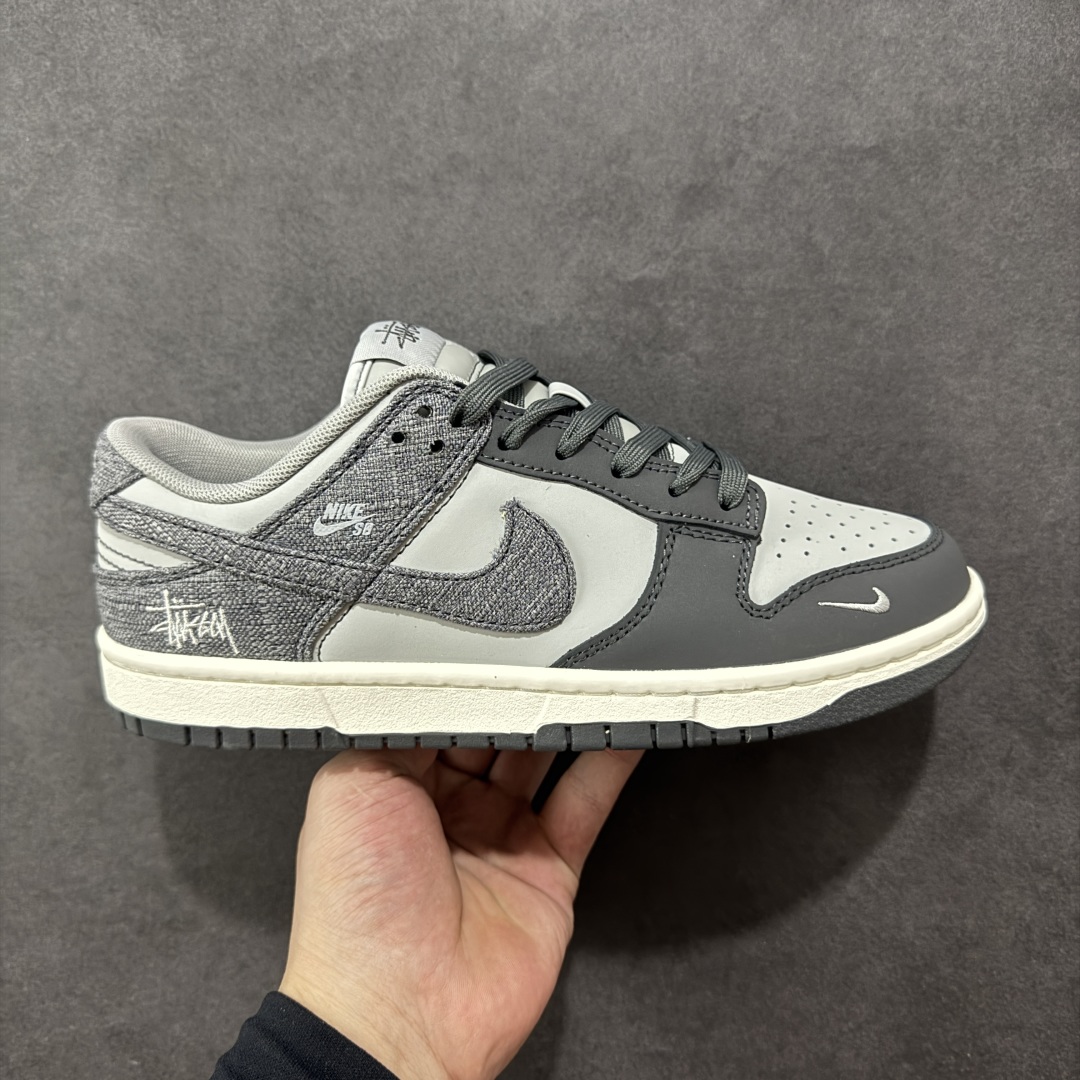  
【定制版】Stussy x Nk SB Dunk Low 定制配色 斯图西联名 Dunk系列复古低帮