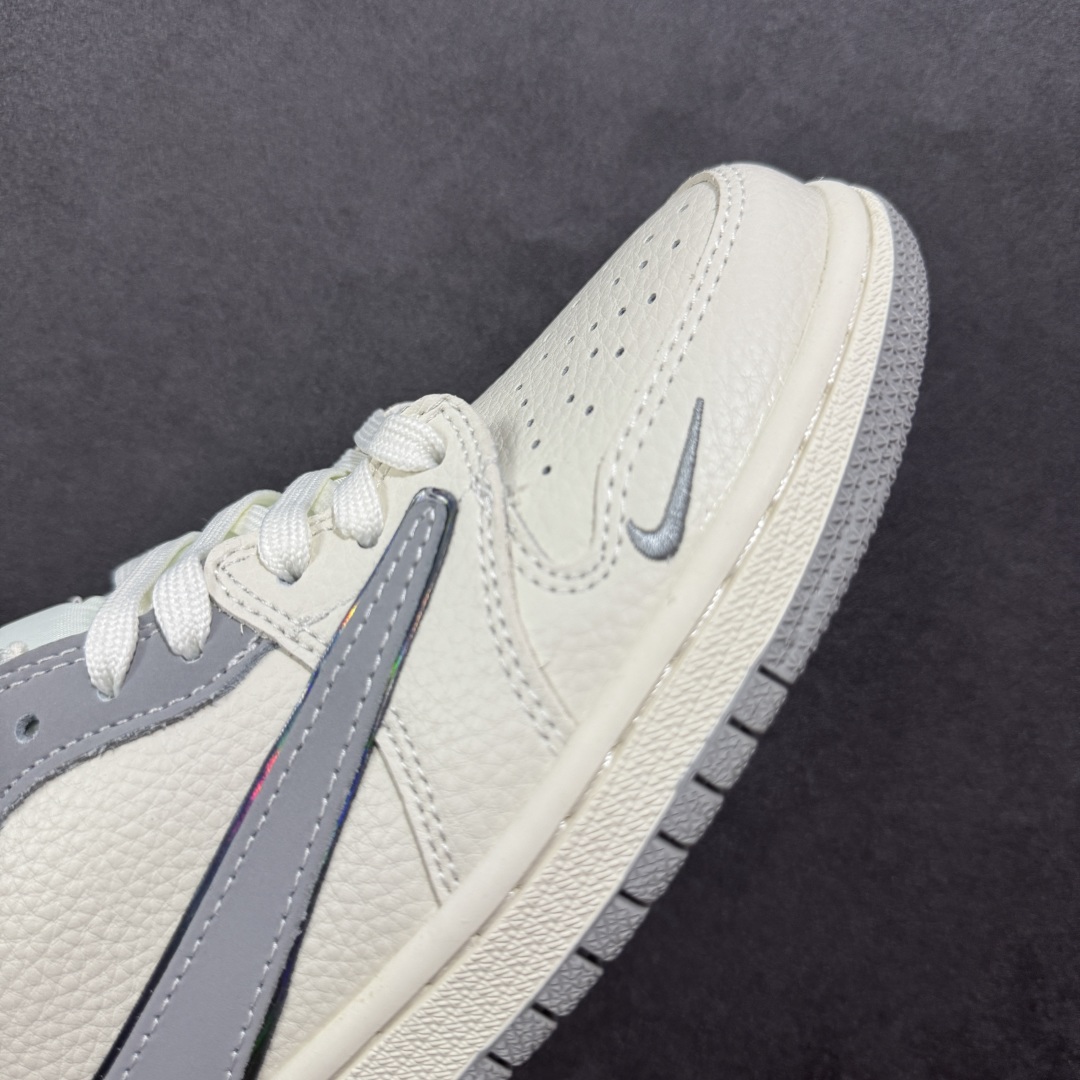 图片[5]-【定制版】Travis Scott x Nike Air Jordan 1 Low x Stussy Air Jordan 1 Low 反转白灰小勾倒钩 低帮休闲运动板鞋 全鞋采用原装头层皮，用料扎实 精雕细琢 鞋型极致还原 飞翼3D打印改良 深度立体 四线中底拉帮皮料选材 钢印 背胶一应俱全 全新批次 原装原模大底全鞋原厂定制皮料，手感细腻正确折边工艺 完美细节诠释 货号：XB1979 002 尺码：36 36.5 37.5 38 38.5 39 40 40.5 41 42 42.5 43 44 44.5 45-选品中心