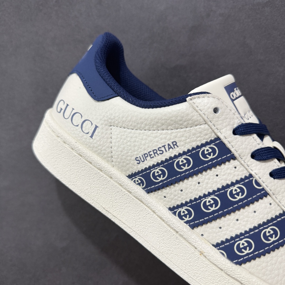  
【定制版】AD Originals Superstar x GUCCI 白蓝
采用全新头层拼接皮革材