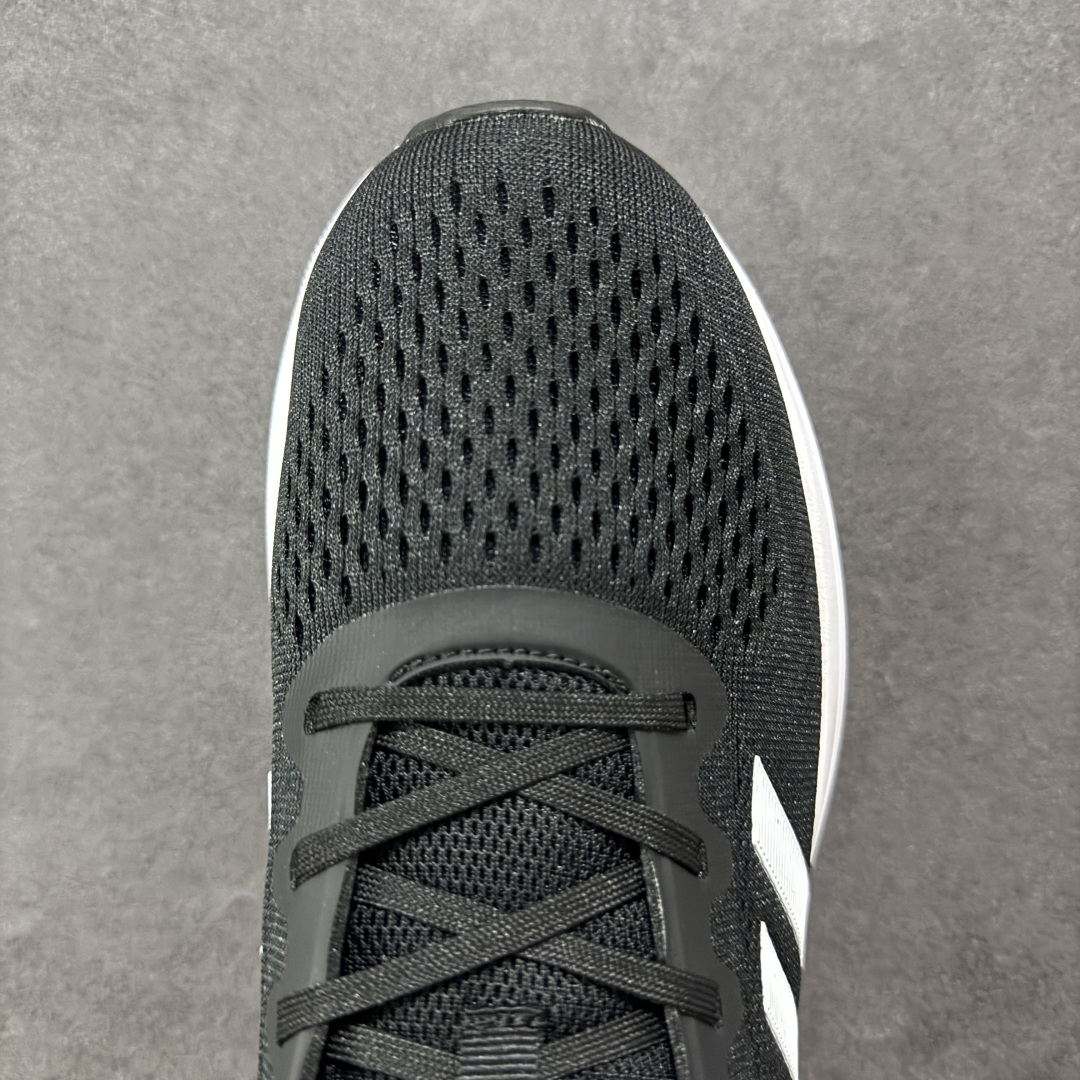 图片[8]-【公司级】AD Supernova Rise 阿迪全新休闲轻跑鞋 款鞋采用了Dreamstrike+ 中底 将缓冲材质与柔软的织物相结合 以最大限度地减少刺激性摩擦和慢跑后水泡的可能性 在美学方面 Supernova Rise 从自然和生物中汲取灵感 如深色底色和半绿色细节 货号：D68961 尺码：40-45-选品中心