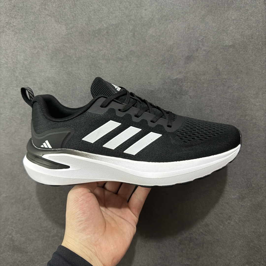 【公司级】AD Supernova Rise 阿迪全新休闲轻跑鞋 款鞋采用了Dreamstrike+ 中底 将缓冲材质与柔软的织物相结合 以最大限度地减少刺激性摩擦和慢跑后水泡的可能性 在美学方面 Supernova Rise 从自然和生物中汲取灵感 如深色底色和半绿色细节 货号:D68961 尺码:40-45-选品中心