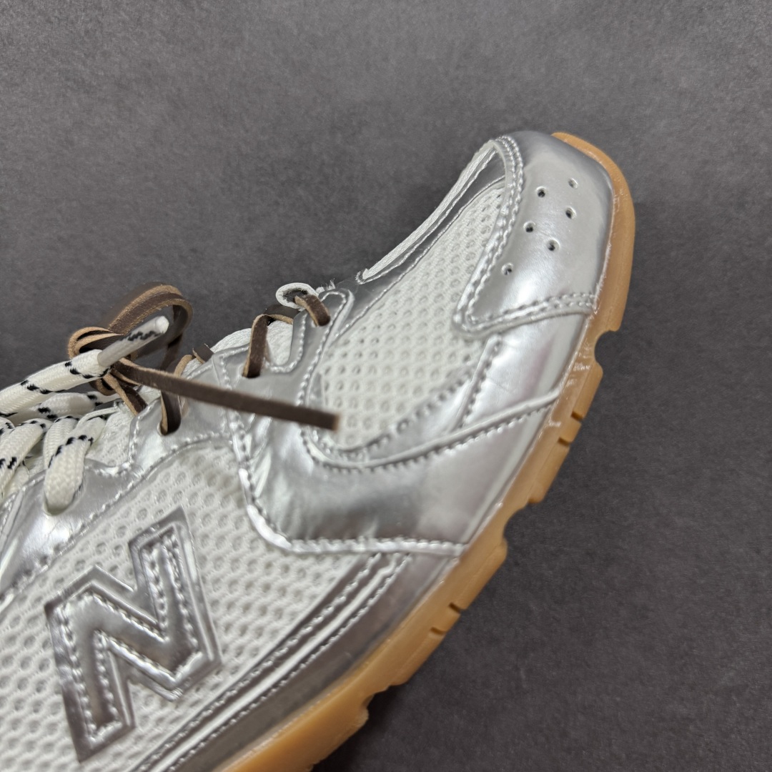 图片[5]-【福利特价】Miumiu x New Balance NB530 新百伦缪缪联名款复古运动鞋 全套原楦原纸板原厂数据开发 原厂三文治网纱 原装进口羊皮加羊反绒正确绒感卡色 正确中底拉帮中底纸板满印细节 冲裁组合 匠心打造 耗时两个月开发完成 工艺极其复杂难度可想而知 正确私模大底 跑量专用 尺码：36-45-选品中心