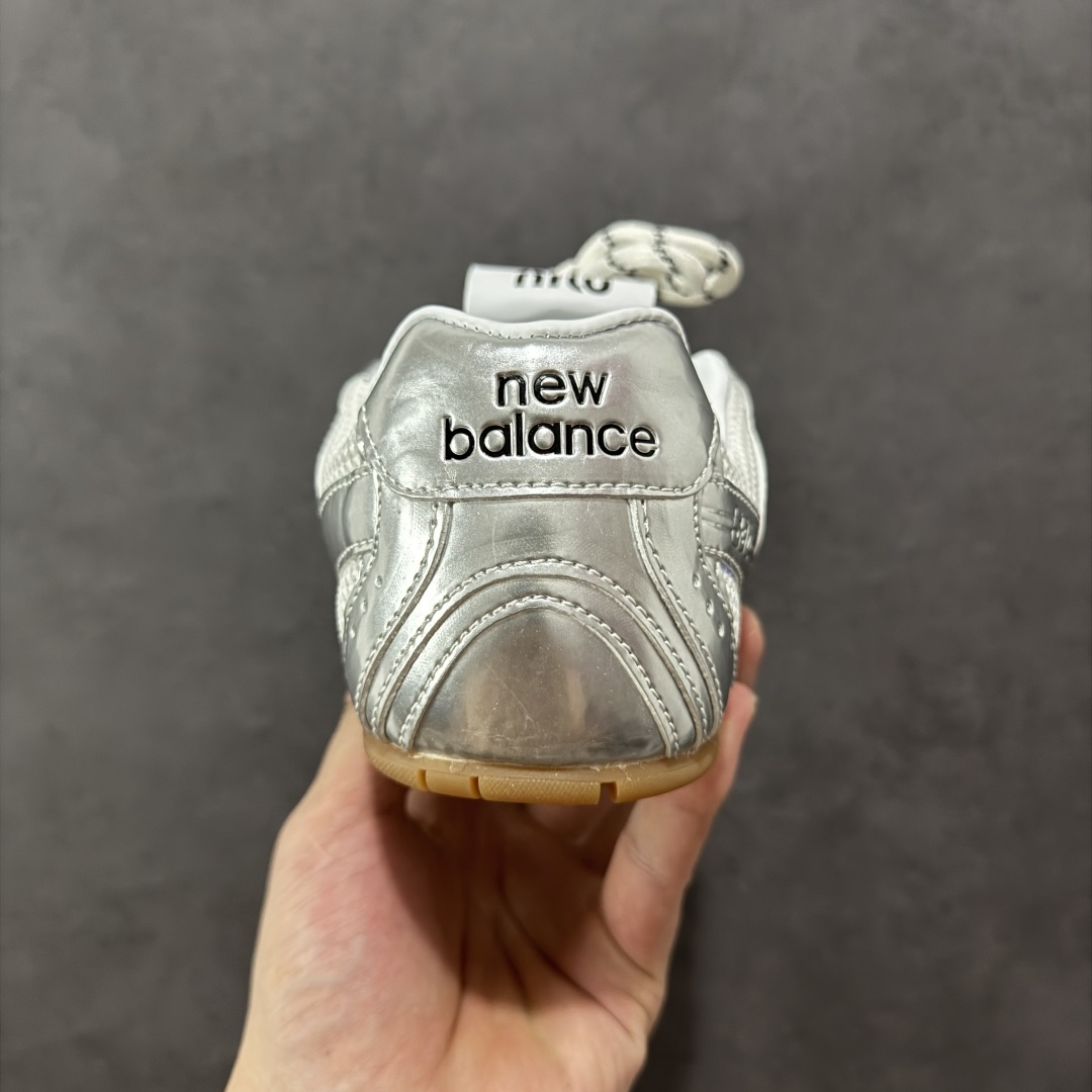 图片[4]-【福利特价】Miumiu x New Balance NB530 新百伦缪缪联名款复古运动鞋 全套原楦原纸板原厂数据开发 原厂三文治网纱 原装进口羊皮加羊反绒正确绒感卡色 正确中底拉帮中底纸板满印细节 冲裁组合 匠心打造 耗时两个月开发完成 工艺极其复杂难度可想而知 正确私模大底 跑量专用 尺码：36-45-选品中心