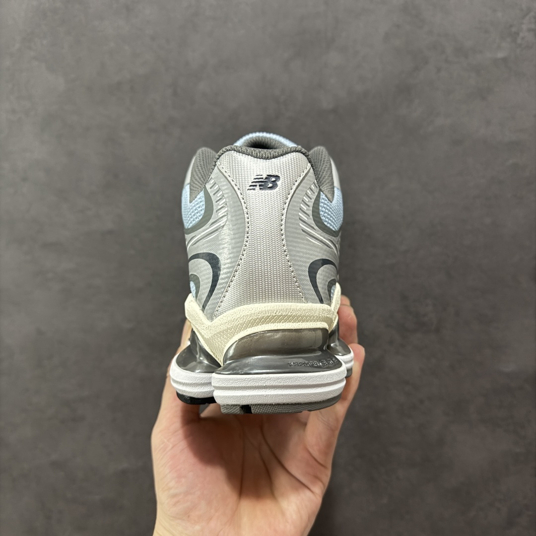 图片[4]-【纯原C版】New Balance 新百伦 NB2000 网面休闲鞋 复古还要机能，NB官方重磅新品。一款融合复古设计与现代科技的跑鞋，以其经典的造型和舒适脚感，成为2025年复古潮流爱好的推荐单品。 极具视觉冲击力的5根ABZORB单元，以及无缝鞋面的设计，加上3M反光材质的装饰，比之前推出的9060系列更夸张，更具未来感。 货号：U2000BA 尺码：36-45-选品中心