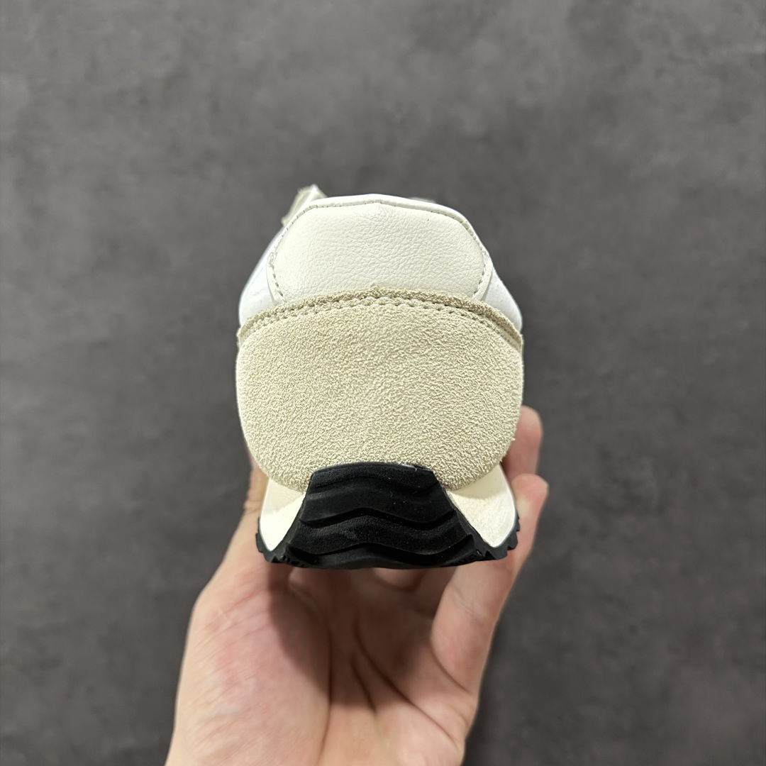 图片[4]-【K版】New Balance NB 471 系列 鞋款特别附赠两双带有品牌标识的限定配色鞋带，在色彩的变换间激发更多造型灵感 New Balance 471鞋款的诞生，不仅承载着New Balance对复古薄底跑鞋的创意诠释，更延续了品牌对经典设计的传承与致敬。 货号： U471AJ 尺码：36-45-选品中心