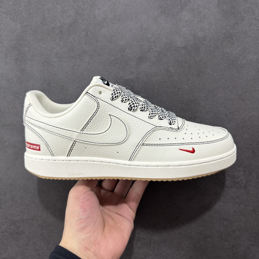 【公司级】Nike Court Vision 1 LOW 低帮 “Supreme联名——黑线生胶” 运动休闲板鞋 折边针车 工艺难度大 原楦头原纸板 原装鞋盒 定制五金配件 内置全掌气垫 原厂鞋底 货号：CS5288-013 尺码：36 36.5 37.5 38 38.5 39 40 40.5 41 42 42.5 43 44 44.5 45-选品中心