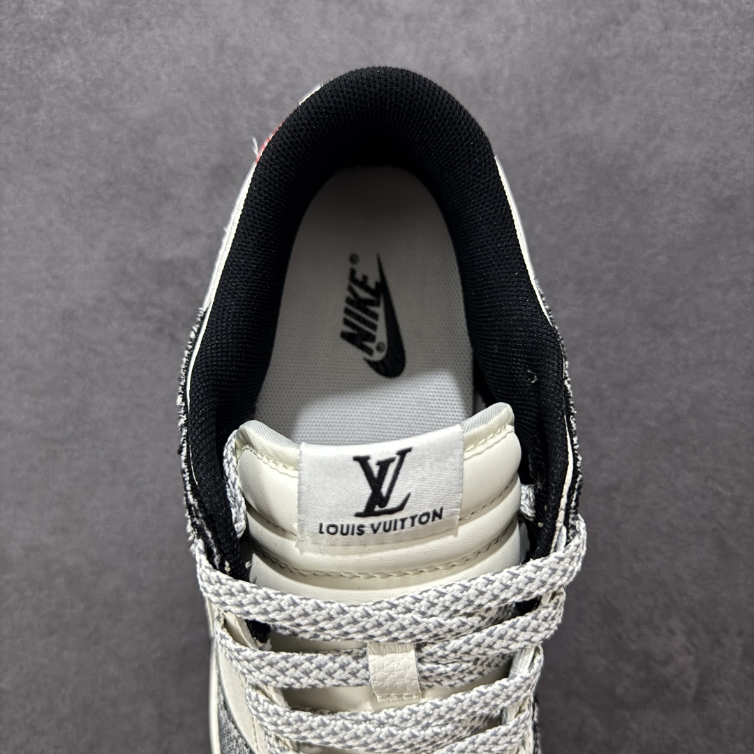  
【定制版】Nike SB Dunk Low LV联名 黑牛仔白勾勾 周年高端定制 低帮休闲板鞋 FC