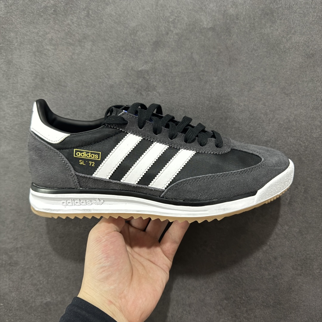 【公司级】adidas originals SL 72 防滑耐磨 低帮 运动休闲鞋 SL72 作为更加小众的鞋型，大面积网眼鞋面极为吸睛。 高饱和度的绿色装扮辅以橘黄色以及深棕色，拥有不错的异域风情。 鞋舌上同样带有双方品牌 LOGO，同时编织细节更为丰富，鞋舌、后跟位置均有大面积体现。 麂皮材质与网眼的组合本就具备十足的复古气质，鞋帮下方点缀的棕色压印 Wales Bonner 十分精美。 后跟收尾以皮革材质打造，搭配上编织细节，让整体具备浓厚的「手工打造」感觉，带有粗犷美学！ 货号 JI1281 尺码 36 36.5 37 38 38.5 39 40 40.5 41 42 42.5 43 44 44.5 45-选品中心