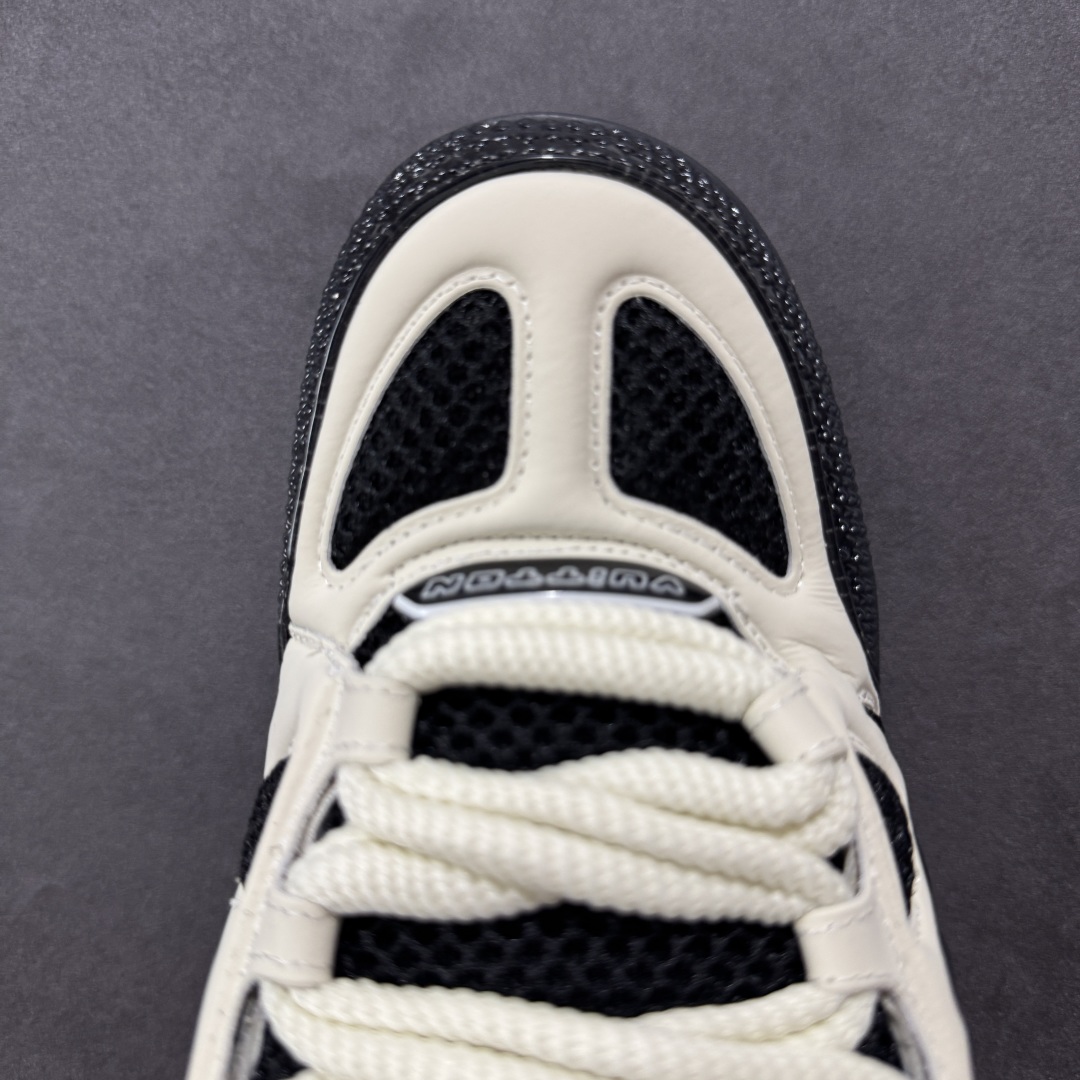 图片[8]-【原装礼盒版】Louis Vuitton SKATE lv路易威登系带时装走秀运动时尚板鞋 外贸零售特供批次 2023全新纸板数据 印花高频效果碾压市面 市售天花板产物 耗时半年巨作 全套原厂新版原纸板楦头开发 原厂特供皮料加持 市场所有版本中综合最强的货品 GD实力大厂出品 全网最全配色更新最快 最成熟的做工稳定的品控 完美鞋型超高的清洁度 零毛边线头瑕疵 全套原楦原纸版原鞋开模 全网最具灵魂的版型 正确原装黄色鞋盒 正确中底印花 鞋面印花3D高频深度立体 全鞋电脑针车 紧密相连 针距密度一致 环保乳胶注塑鞋垫 厚度脚感还原原版 皮面裁剪部位 统一油边封口工艺 原装橡胶大底含胶量大底组合零偏差 专柜全套包装 防尘袋 说明书 质保卡 男女鞋 尺码：35 36 37 38 39 40 41 42 43 44 45 46 47-选品中心