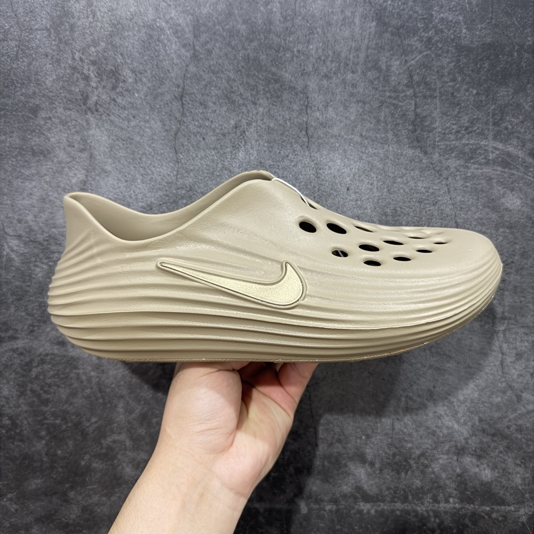 【LW版本】Nike Reactx Rejuven 8 耐克新款夏季沙滩凉鞋拖鞋洞洞鞋 HV5060-200 市场最高版本 没有之一 品质细节远远超越市面版本 欢迎对比 脚感材料都是原版同步 比市场货好太多 正确组合底 超高清洁度 完美版型 区别市面通货 采用质感柔软且出众回弹的 ReactX泡绵,发泡组合大底 脚感十分舒适,缔造非凡舒适的日常穿着体验,助你保持活力。  尺码:36-49.5 建议选大半码到一码-选品中心