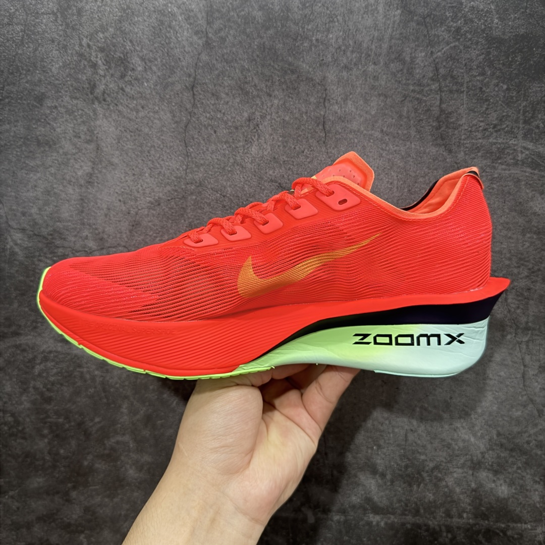 图片[2]-【NO.1版本】Nike ZoomX Vaporfly NEXT%4 减震马拉松跑步鞋 全掌碳纤维 原楦原纸版数据开发 采用同源数据开发Flyknit织物融合TPU丝半透明鞋面材质 中底采用ZoomX泡棉+FlyPlate铲型塑料碳板 外置防滑耐磨大底片 科技扛鼎 再次提升 货号： HF6414-600 尺码： 39 40 40.5 41 42 42.5 43 44 45-选品中心