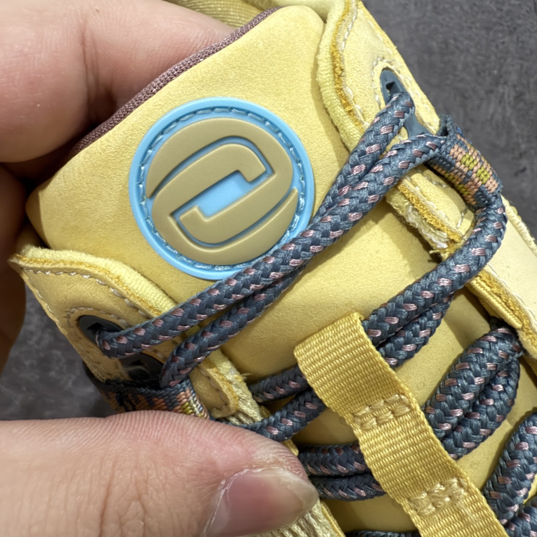 图片[5]-【外贸纯原版】Travis Scott x Nike Air Max 1 \”Saturn Gold\”\’ 复古休闲跑步鞋 小麦色 倒钩 货号：DO9392-700 外贸大厂全新开发出品 多次改良 品质细节完美升级出货 全新原楦档案原纸版数据开发版型 采用同源一致Prime Asia原厂丝光头层磨砂皮革饰片组合原装三明治网布物料 麂皮绒感刷色感十足 原厂材质纯手工复杂串珠效果倒钩子 正确二次成型\’猛帮\’成型工艺❌区别市面版本 升级回弹PU缓震中底材质 全新独家开模底纹橡胶鞋底 尺码：36 36.5 37.5 38 38.5 39 40 40.5 41 42 42.5 43 44 44.5 45 46 47.5（女码后期出货）-选品中心