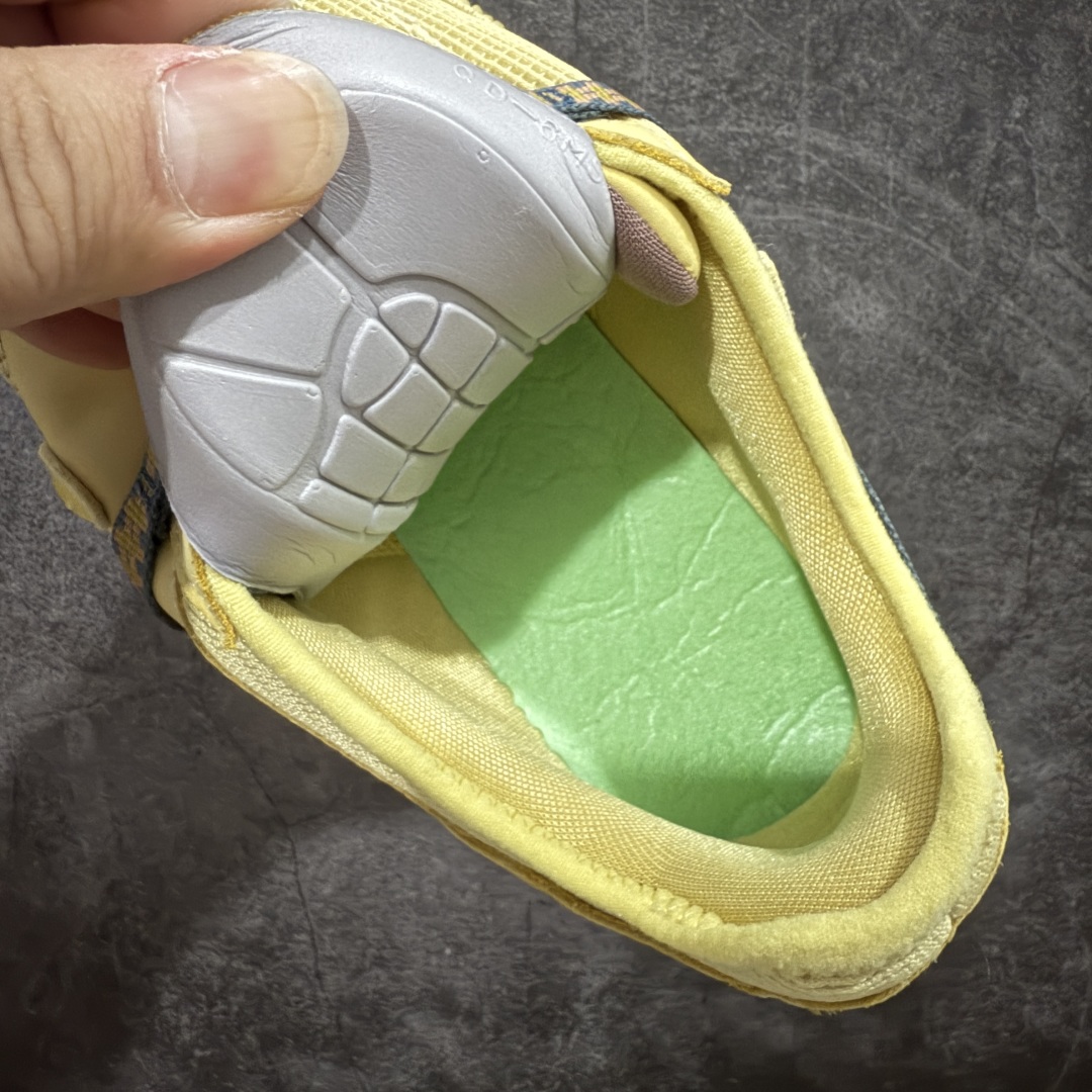 图片[8]-【外贸纯原版】Travis Scott x Nike Air Max 1 \”Saturn Gold\”\’ 复古休闲跑步鞋 小麦色 倒钩 货号：DO9392-700 外贸大厂全新开发出品 多次改良 品质细节完美升级出货 全新原楦档案原纸版数据开发版型 采用同源一致Prime Asia原厂丝光头层磨砂皮革饰片组合原装三明治网布物料 麂皮绒感刷色感十足 原厂材质纯手工复杂串珠效果倒钩子 正确二次成型\’猛帮\’成型工艺❌区别市面版本 升级回弹PU缓震中底材质 全新独家开模底纹橡胶鞋底 尺码：36 36.5 37.5 38 38.5 39 40 40.5 41 42 42.5 43 44 44.5 45 46 47.5（女码后期出货）-选品中心