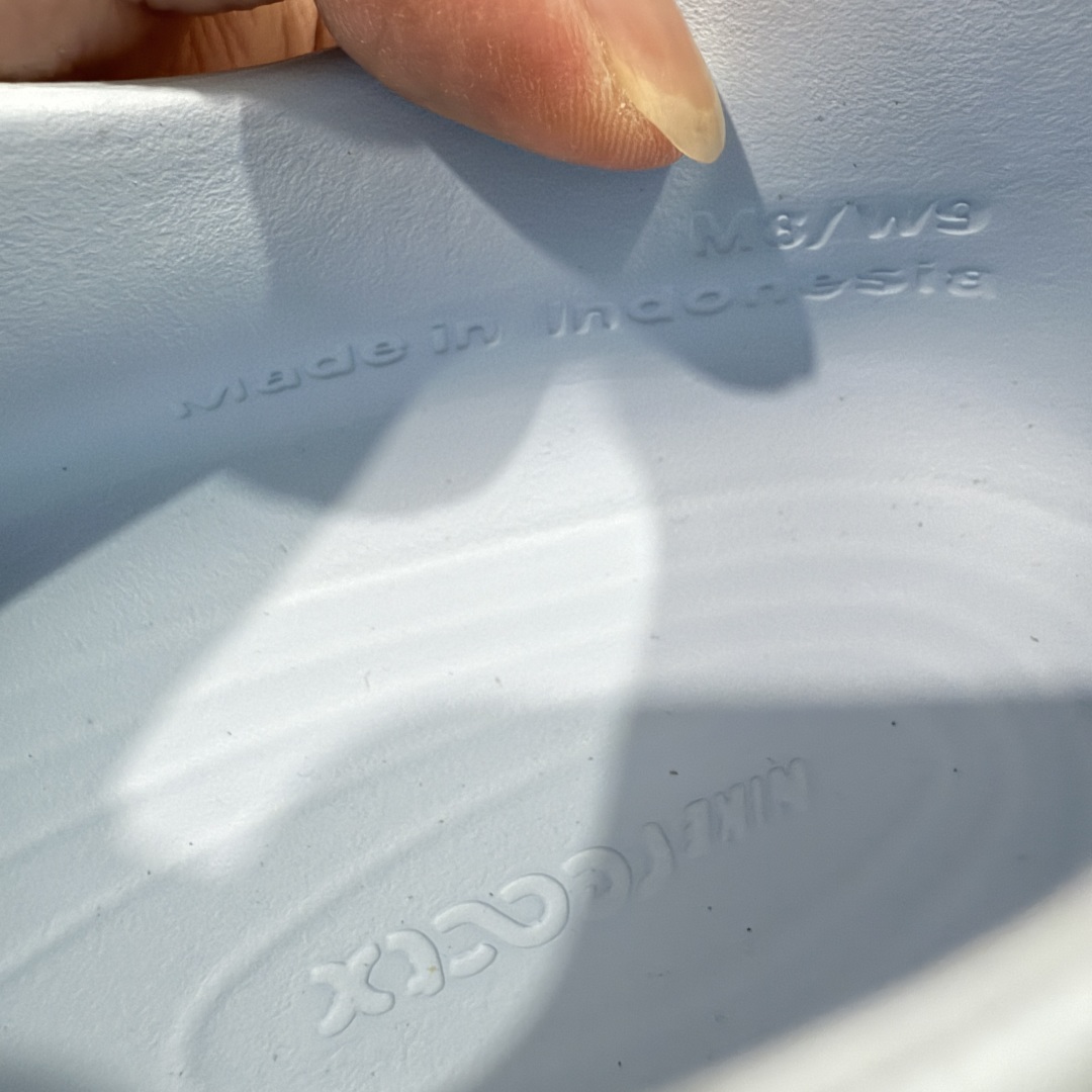 图片[6]-【LW版本】Nike Reactx Rejuven 8 耐克新款夏季沙滩凉鞋拖鞋洞洞鞋 HV5060-402 市场最高版本 没有之一 品质细节远远超越市面版本 欢迎对比 脚感材料都是原版同步 比市场货好太多 正确组合底 超高清洁度 完美版型 区别市面通货 采用质感柔软且出众回弹的 ReactX泡绵，发泡组合大底 脚感十分舒适，缔造非凡舒适的日常穿着体验，助你保持活力。  尺码：36-49.5 建议选大半码到一码-选品中心