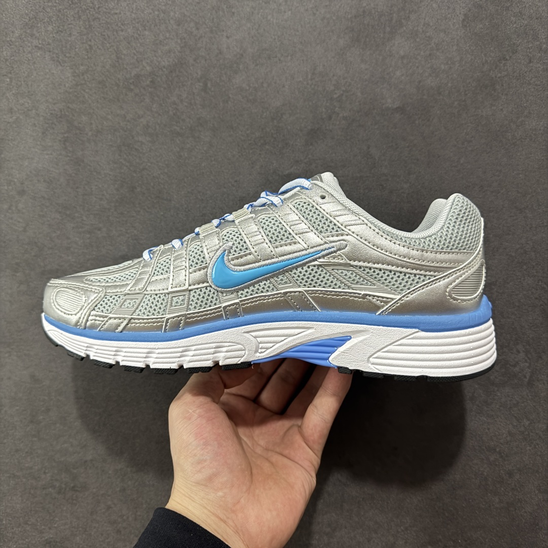 图片[2]-【纯原版】Nike P-6000 Premium系列低帮复古老爹风休闲运动舒适慢跑鞋 CD6404-025 男女鞋真标半码制 升级原楦原纸版数据开发版型 采用硬质牛剖革组合透气网面材质 正确3层组织中底搭载EVA轻量缓震嵌入双层革新物料鞋垫,外置防滑耐磨橡胶底片❗ 尺码：36 36.5 37.5 38 38.5 39 40 40.5 41 42 42.5 43 44 44.5 45 46 47-选品中心