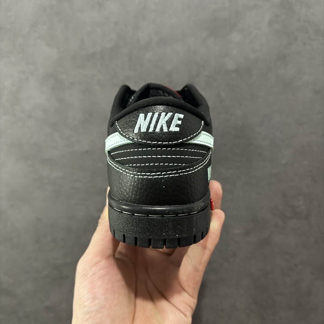图片[4]-【定制版】Nike SB Dunk Low SUP联名 蒂芙尼三小勾 周年高端定制 低帮休闲板鞋 SC9207-422  #原楦头原纸板 原装鞋盒 定制五金配件 内置全掌气垫 原厂鞋底  尺码：36 36.5 37.5 38 38.5 39 40 40.5 41 42 42.5 43 44 44.5 45-选品中心