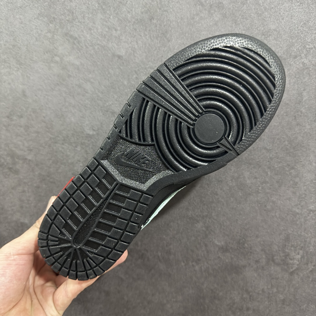 图片[9]-【定制版】Nike SB Dunk Low SUP联名 蒂芙尼三小勾 周年高端定制 低帮休闲板鞋 SC9207-422  #原楦头原纸板 原装鞋盒 定制五金配件 内置全掌气垫 原厂鞋底  尺码：36 36.5 37.5 38 38.5 39 40 40.5 41 42 42.5 43 44 44.5 45-选品中心