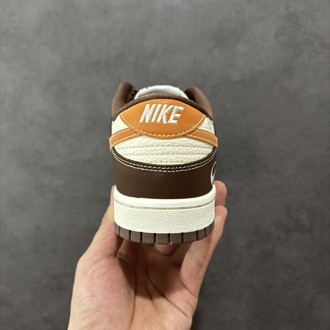 图片[4]-【定制版】Nike SB Dunk Low 深棕鬼脸 周年高端定制 低帮休闲板鞋 KK1333-034  原楦头原纸板 原装鞋盒 定制五金配件 内置全掌气垫 原厂鞋底  尺码：36 36.5 37.5 38 38.5 39 40 40.5 41 42 42.5 43 44 44.5 45-选品中心