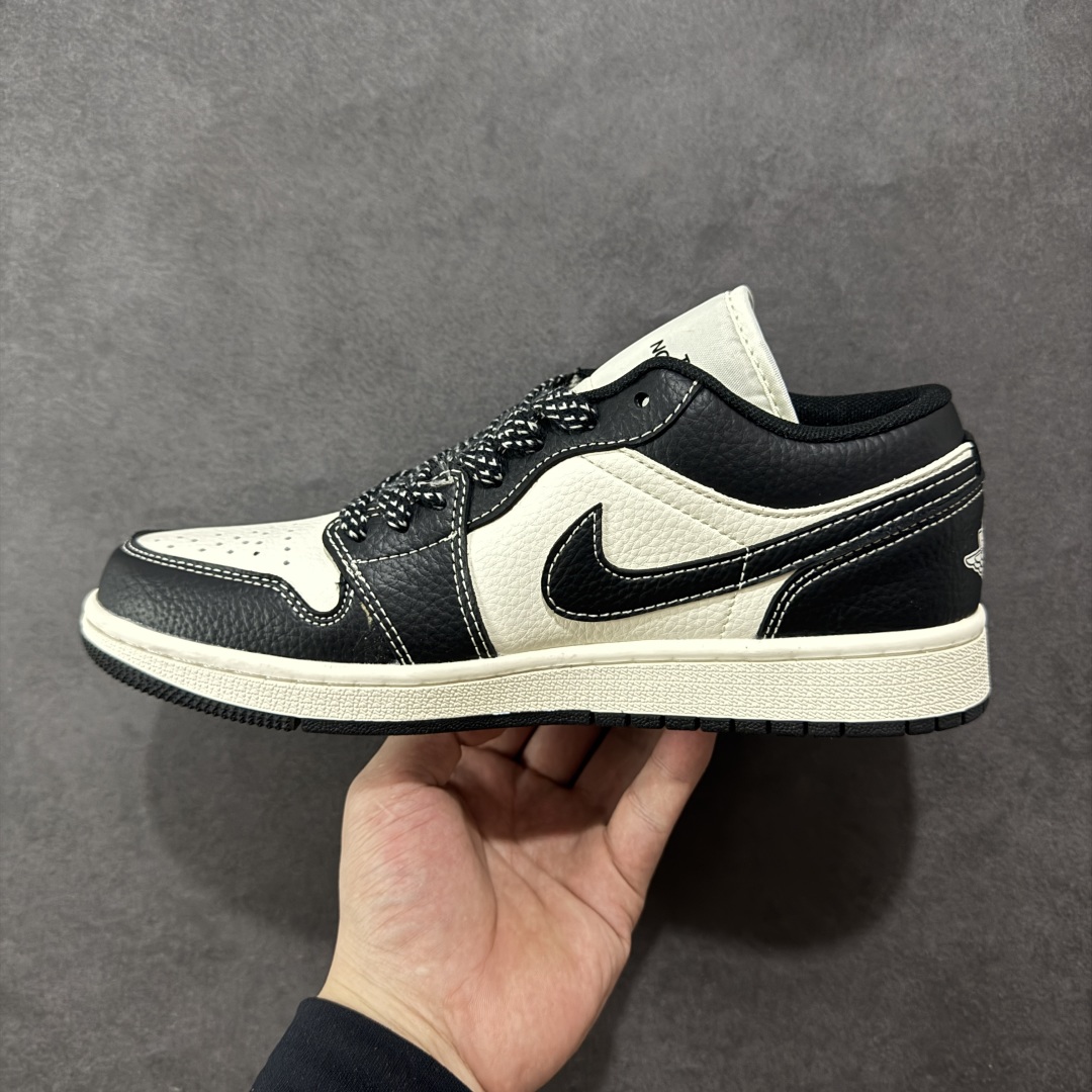 图片[2]-【定制版】Air Jordan 1 Low AJ1乔1低帮北面联名同步官方配色 市场唯一独家头层皮打造 原鞋原档案开发 原厂皮料 原档冲孔鞋头 正确满胶鞋垫 四线拉帮 原厂织唛标 鞋舌高弹海绵填充 货号：XX2418-018 尺码：36 36.5 37 38 38.5 39 40 40.5 41 42 42.5 43 44 44.5 45-选品中心