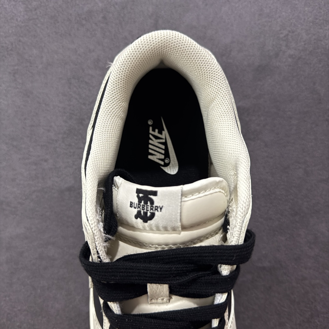 图片[7]-【定制版】Nike SB Dunk Low x BURBERRY 白黑 纯原大厂出品 极力推荐👏 原装头层材料 独家版型蒸餾加工 帶來的是更好的视觉和脚感体验 大厂纯原品质出货 清洁度 电绣工艺 皮料切割干净无任何毛边 细节完美 货号：XD1588 218 尺码：36 36.5 37.5 38 38.5 39 40 40.5 41 42 42.5 43 44 44.5 45-选品中心