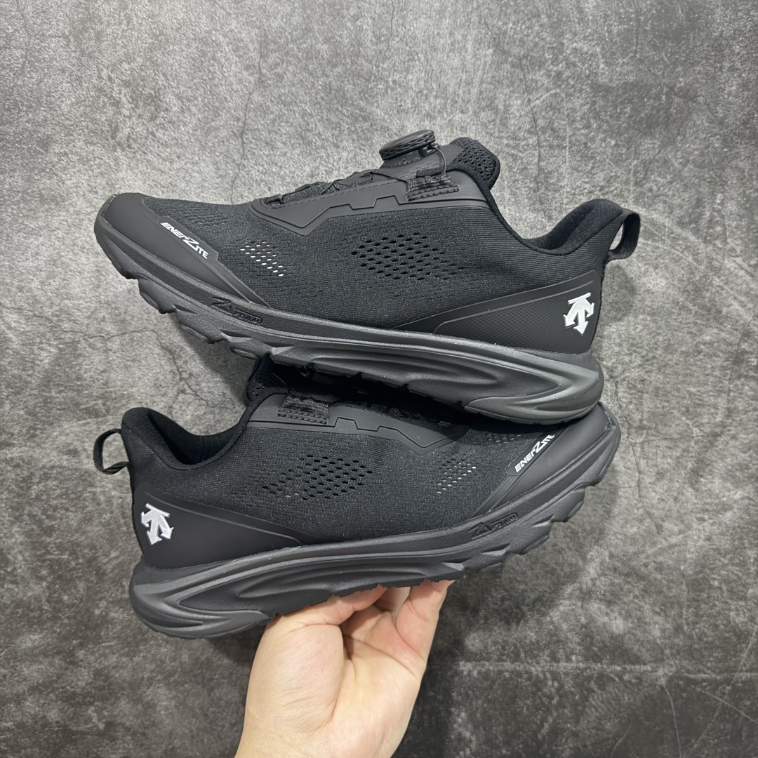   
【莞顶礼盒版】迪桑特Descente Running Boa“黑武士”
·佛山大厂出品 99%还原