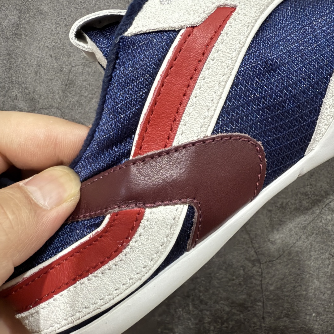 图片[3]-【HZ渠道纯原】MIU MIU缪缪 Gymnasium 绒面革 圆头系带 薄底鞋 低帮 生活休闲鞋 女款 蓝红色 私人订单 原版开发打造 区别市场所有版本 一切细节均对标原版 皮料 面料 大底均与原版对比无差别 无任何色差 欢迎对比 市场最高版 尺码：36-44-选品中心