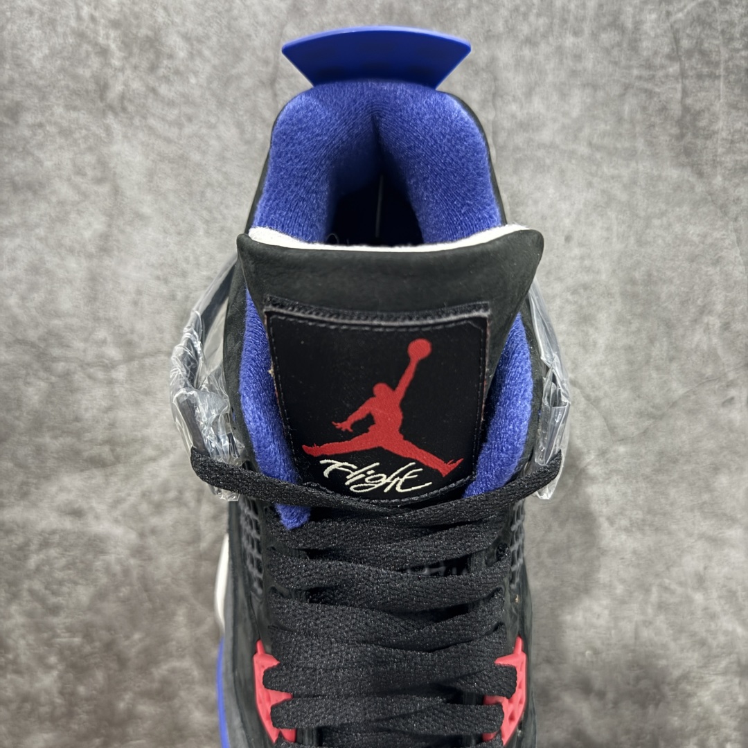 图片[8]-【OG纯原】 Air Jordan 4 Retro \”Lase\” AJ4 乔4黑灰蓝配色 FV5029-003 知名大厂出品 全鞋原材原数据打造 市场第一梯队品质 后跟饰片中心位置有合模线 超弹硅胶材质 内层不织布补强 补强为硅胶提供更强耐久性 避免断裂 圈内最强四代 耗时半年巨作 全套原纸板楦头开发 原厂特供皮料加持 确保原汁原味 完美呈现四代版型 一比一鞋头弧度高度鞋身弧度 数据细节工艺流程均保持原鞋一致 原厂TPU网格鞋带扣 正确内里网布 菱角分明不变形无多余毛边 柔软性质感一致于原鞋 市场唯一原厂鞋扣模具 背面可见隐藏注塑口 原厂织唛标 原厂飞人电绣工艺 尾指中部跳三针 独家绑鞋带手法 印刷中底布 四线拉帮 米色美纹纸贴合固定 进口港宝加持 后跟自然饱满 全鞋荧光划线卡点 追求极致完美 每一双都是工艺品 多重QC质检 超越公司货的品控标准 实实在在的免检产品 尺码：36 36.5 37.5 38 38.5 39 40 40.5 41 42 42.5 43 44 44.5 45 46 47.5-选品中心